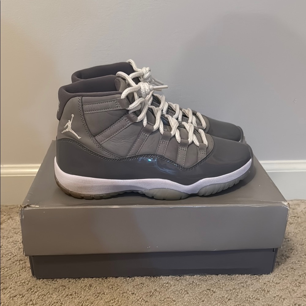 Nike Air Jordan 11 Retro Cool Gray Sneakers